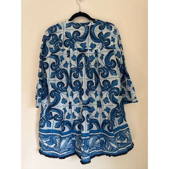 Tuckernuck TNUCK BEACH Capri Blue Majolica Tile Bondi Coverup. Size M - Picture 7 of 8